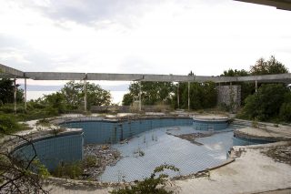 IRIEDAILY goes BROATIA - Croatia abandoned Pool