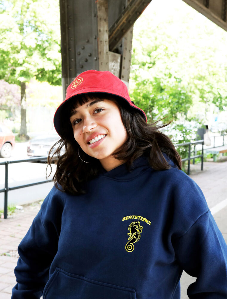 Beatsteaks x ID Bucket Hat [navy red]