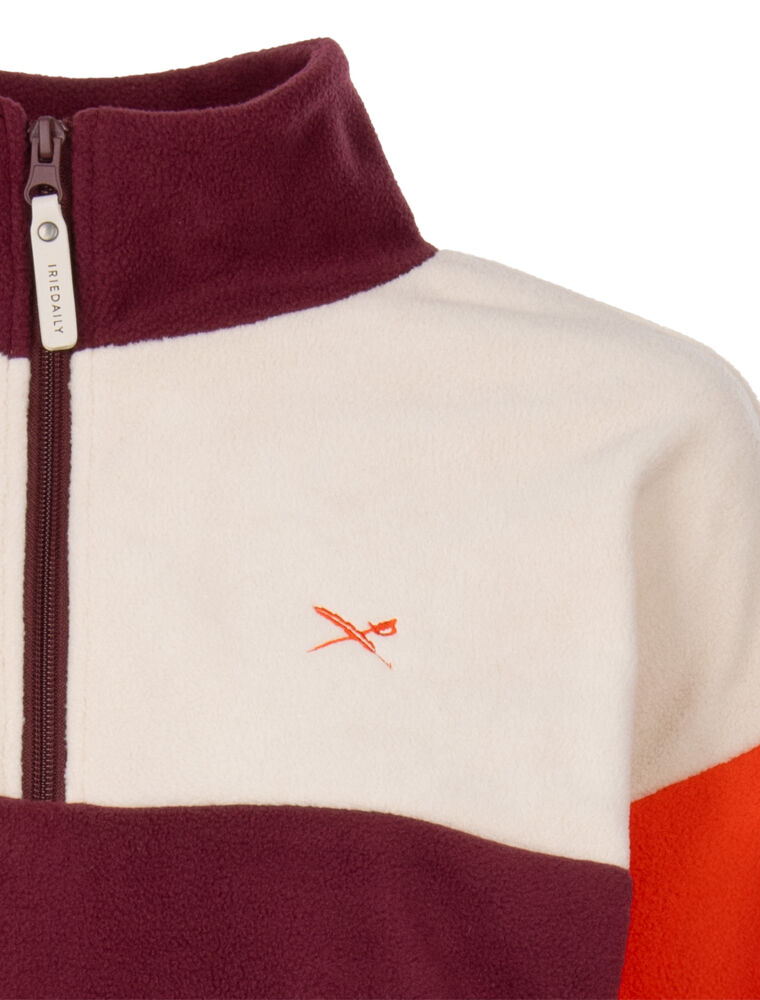 Cally Fleece Troyer [wine]
