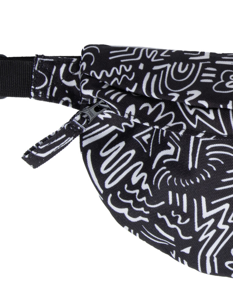 Resort Hip Bag [black white]